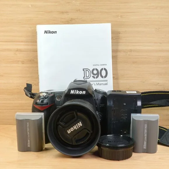 Nikon D90 DSLR 12.3MP with AF‑S DX Nikkor 35mm f/1.8G Lens – Tested - Picture 2 of 13